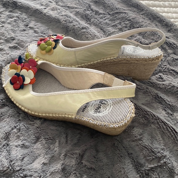 Spanish Slingback Sandals - Picture 2 of 5